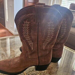 DAN POST LEATHER BOOTS